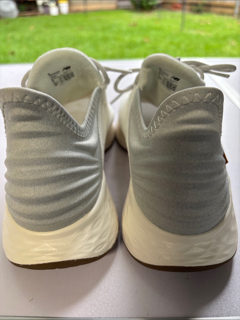 New Balance Lightweight Knit Trainers - Cream & Light Gray - Picture 9 of 12